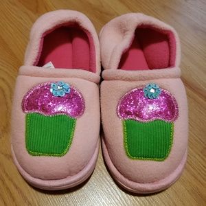 🆕️ Cupcake for me slipper KIDS